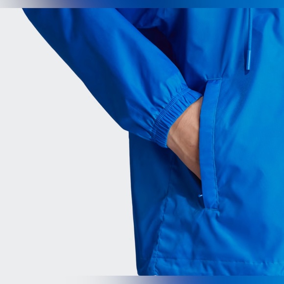 NEW!! ADIDAS GRAPHICS MONOGRAM WINDBREAKER - XS - Picture 6 of 12